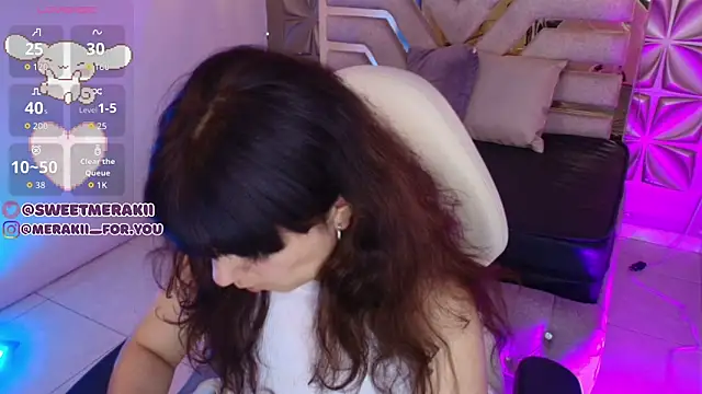 meraki fraise online show from February 6, 9:51 pm