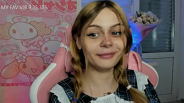 shy melony online show from April 2, 5:10 pm