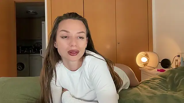 SweetTits26 online show from April 6, 1:16 am