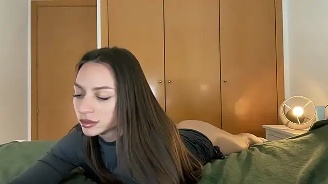 SweetTits26 online show from March 28, 11:03 pm