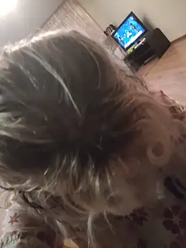 candy queeen online show from February 17, 5:12 pm