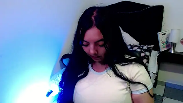 loren tits24 online show from June 24, 8:41 pm