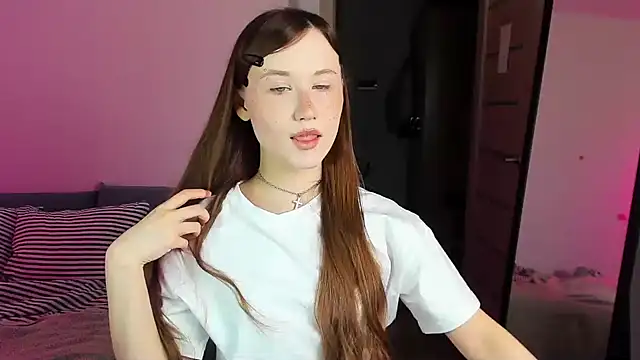 Stella Sunny online show from October 19, 1:40 am