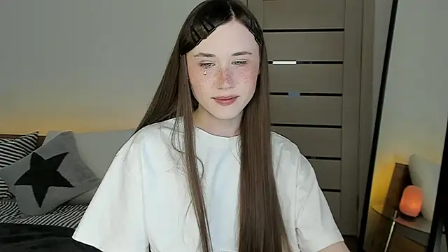 Stella Sunny online show from May 15, 1:22 am
