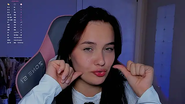 Snapshot of _Sweetie_ chatting on October 18, 7:26 pm Sweetie online show from October 18, 7:26 pm