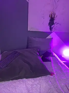 Miiaa wallace online show from November 14, 10:32 pm