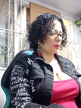 Snapshot of Daneshka_naughty chatting on October 11, 2:53 pm Daneshka naughty online show from October 11, 2:53 pm