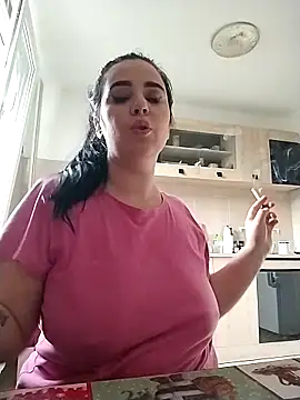 AdelinaJude online show from April 16, 4:06 pm