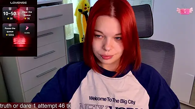 ValBae online show from July 14, 7:35 am