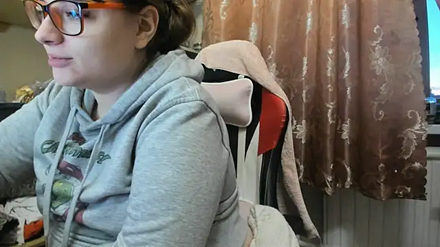 Seductive She Wolf online show from March 8, 4:11 pm