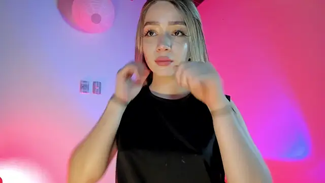 sweeet peach online show from February 14, 4:58 am