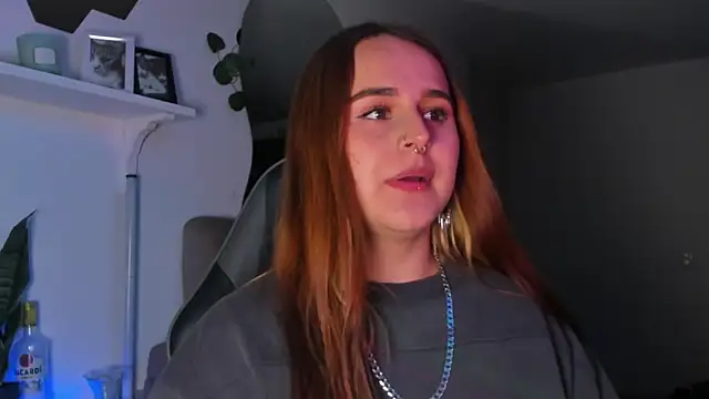 evy orange1 online show from February 14, 4:47 am