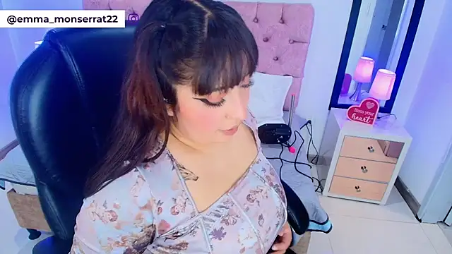 Emma monserrat online show from March 2, 7:31 pm