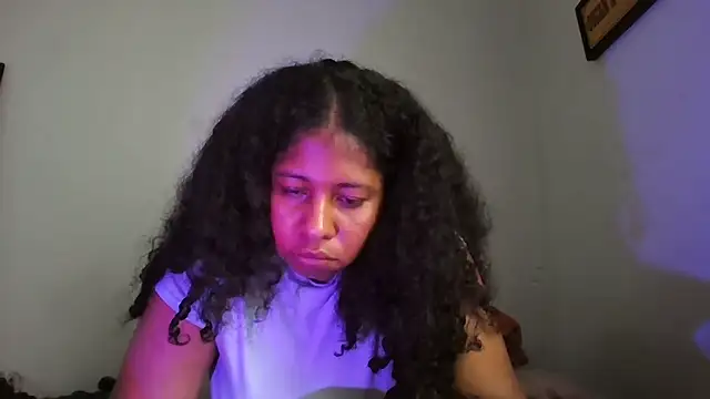 Ivon-09 online show from October 28, 1:06 pm