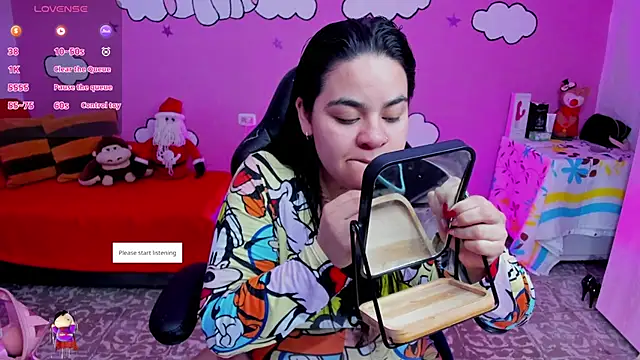 Sharon hils online show from December 3, 11:12 am