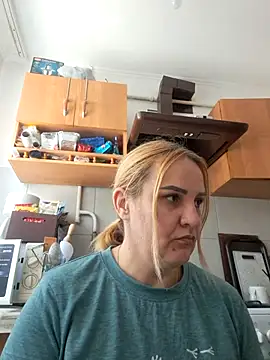 Malichkaanna30 online show from February 21, 8:26 am