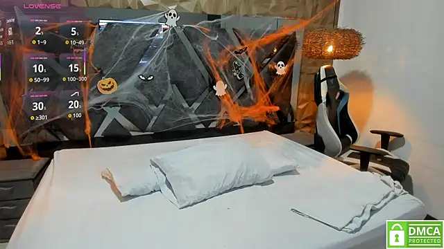 Rose Evans   online show from November 2, 5:00 am