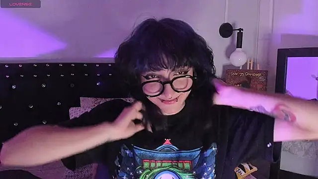 Ghosty Doll online show from January 15, 9:10 pm