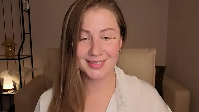 Snapshot of Helens_love chatting on September 19, 2:10 am Helens love online show from September 19, 2:10 am
