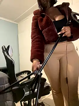 Snapshot of Candy_Love_18 chatting on October 29, 5:26 pm Candy Love 18 online show from October 29, 5:26 pm