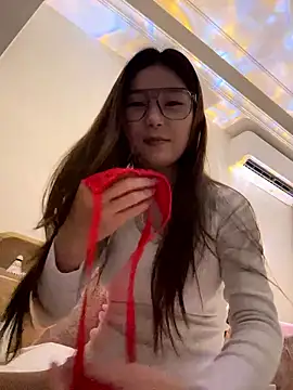 Sweet-Angel999 online show from January 11, 2:55 pm