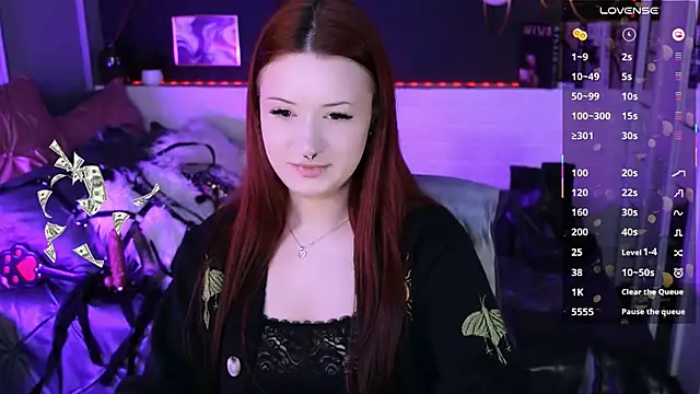 Lily Moonlight online show from March 28, 12:48 pm