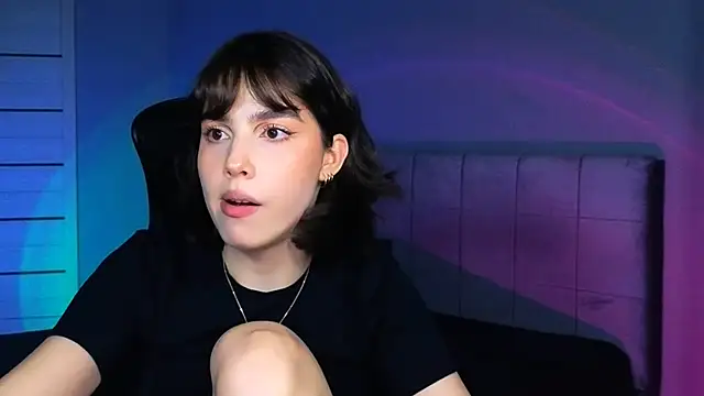 Stacy Gonzales  online show from December 22, 11:46 am