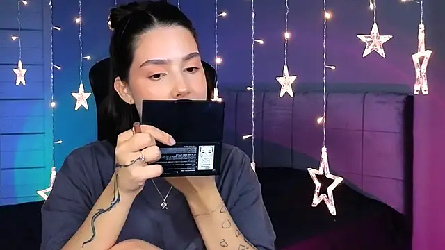 Snapshot of Stacy_Gonzales_ chatting on October 15, 10:18 am Stacy Gonzales  online show from October 15, 10:18 am