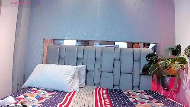 RoseTaylor   online show from February 18, 4:55 am