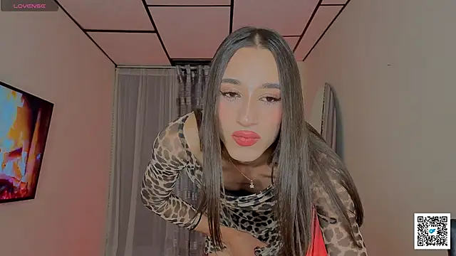 Goddivaa online show from December 4, 5:32 am