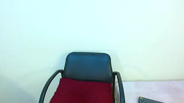 JessicaRabbit04 online show from October 4, 4:29 am