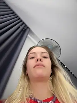 -Sexy Barbie- online show from February 14, 6:04 am