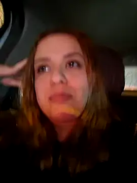 cansuozell online show from November 25, 3:03 pm