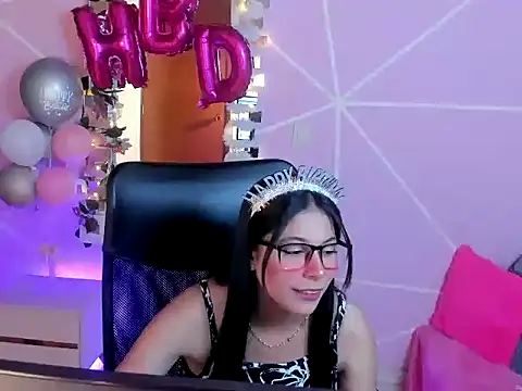  ALLYSON18  online show from November 11, 1:30 pm