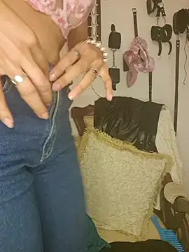 SamaraMartinez online show from April 16, 9:50 pm