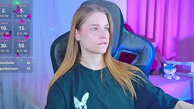 CuteMousee online show from September 10, 6:02 am