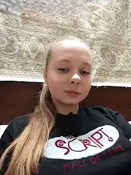 Ekaterina27 online show from March 25, 7:00 am