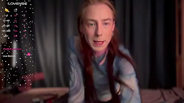 Avril Pearly  online show from November 9, 1:40 pm