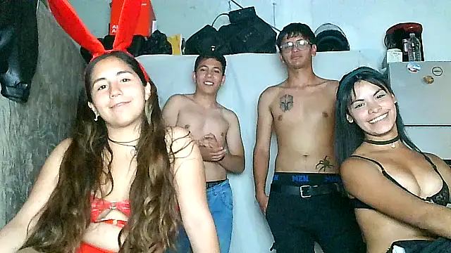 teendotados online show from October 8, 10:25 pm