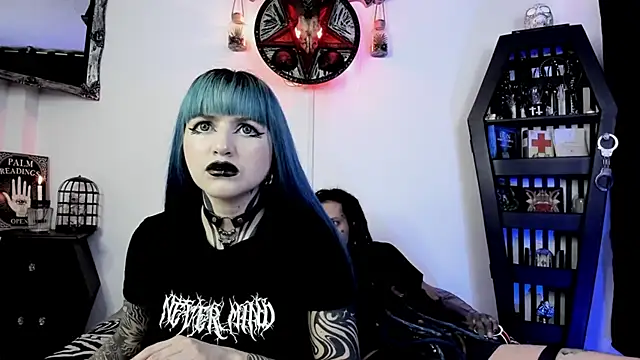 DimmuandDarkness online show from November 5, 6:40 am