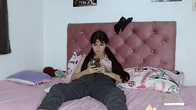 saritapretyy online show from October 31, 3:41 am