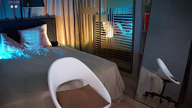 UmaTruewoman online show from March 8, 5:33 am