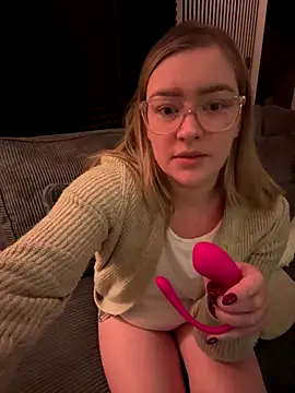 xX HotCouple Xx online show from November 20, 7:59 pm