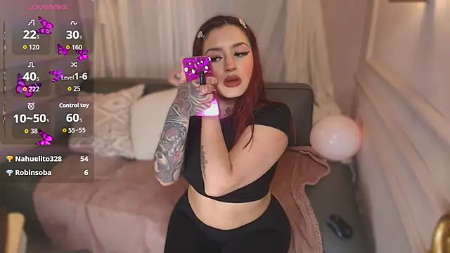 Paiige peach online show from January 6, 8:01 pm