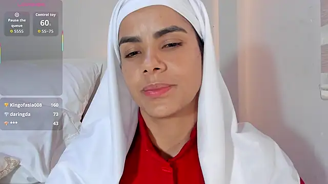 ClaraMariaMon online show from December 5, 6:53 pm