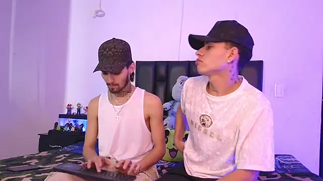 Brutal Sex Fucking online show from September 9, 11:26 pm