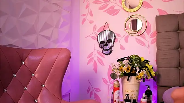 Sweet Sammy  online show from October 21, 4:05 am