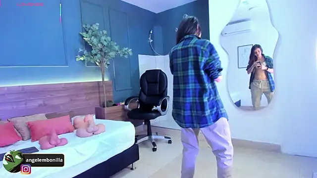 megan morgan01 online show from October 28, 12:11 pm