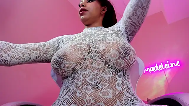 MadeleineSanez online show from March 13, 3:08 am