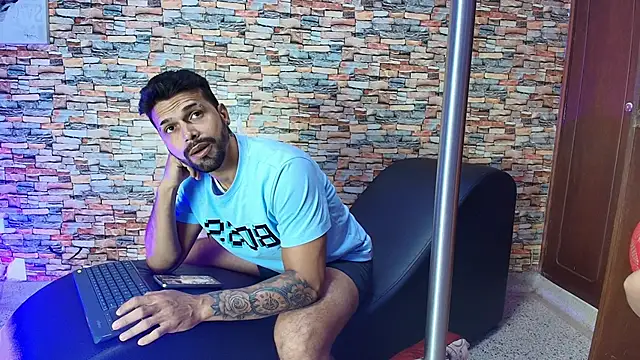 max ashley mds online show from February 17, 1:32 pm